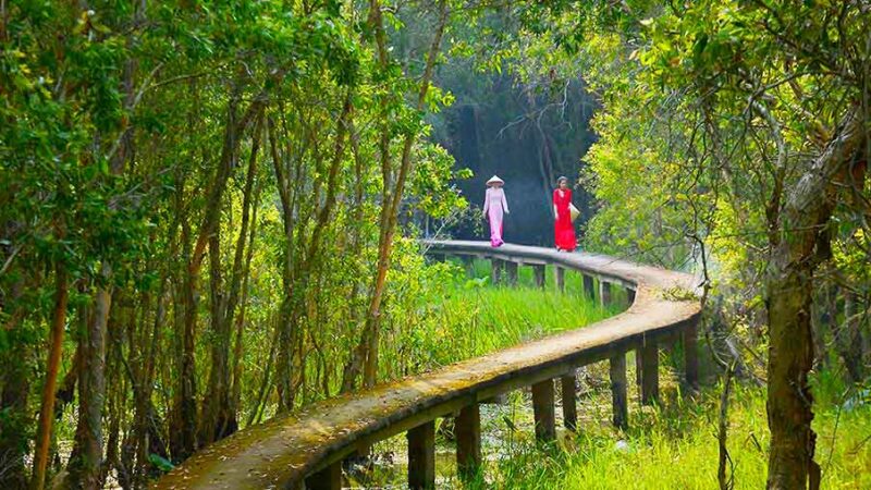 Tour Hồ Chí Minh - Làng nổi Tân Lập