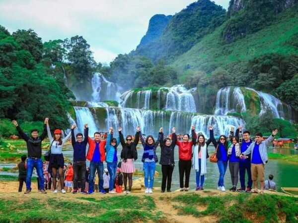 Tour Hà Nội – Hồ Ba Bể - Thác Bản Giốc – Suối Lê Nin – Păc Bó